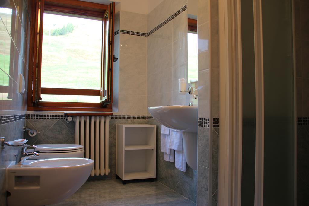 Albergo Bucaneve Campodolcino Exterior photo